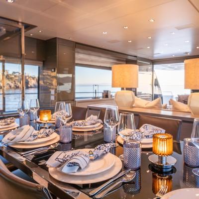 Aura I Yacht 11