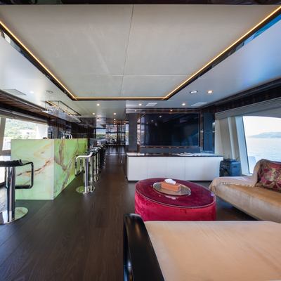 Happy Me Yacht 12