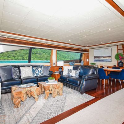 Cinque Mare Yacht 11