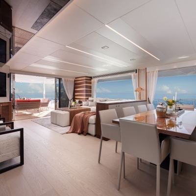 Louder Yacht 12