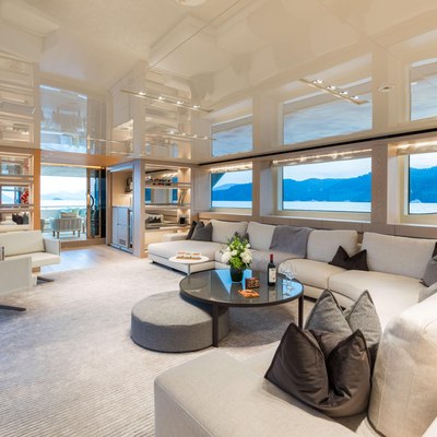 Zanoza Yacht 12