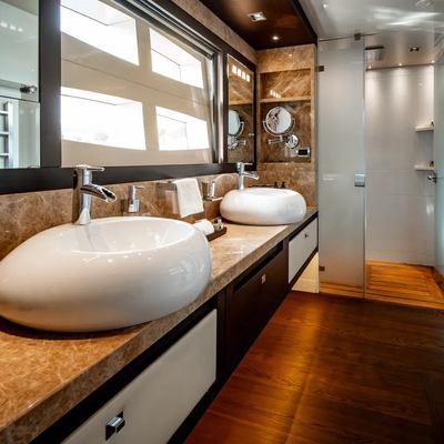 Santorini Yacht 14