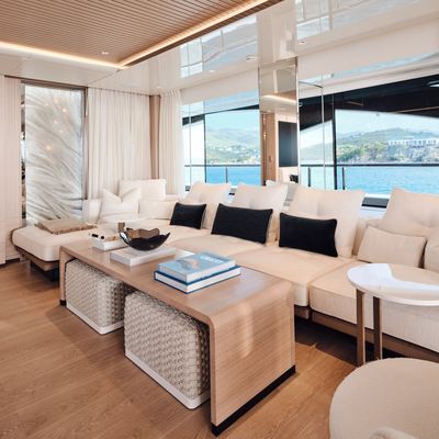 Xwave Yacht 13