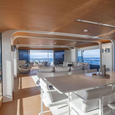 Angel Yacht 12