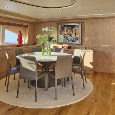 Star Link Yacht 15