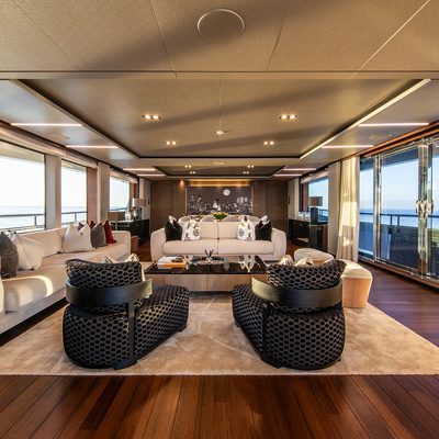 Restless Yacht 12