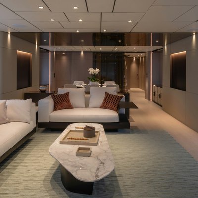 Fifi Yacht 15