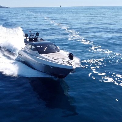 Helios Yacht 15