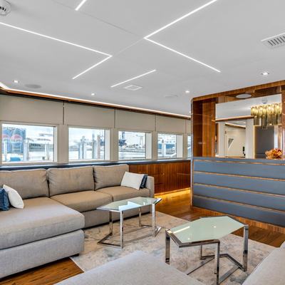 Lady Caroline Yacht 13