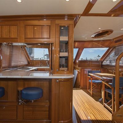 Magic Tutch Yacht 13