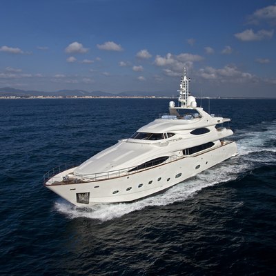 ARIELA Yacht Charter Price - CRN Yachts Luxury Yacht Charter