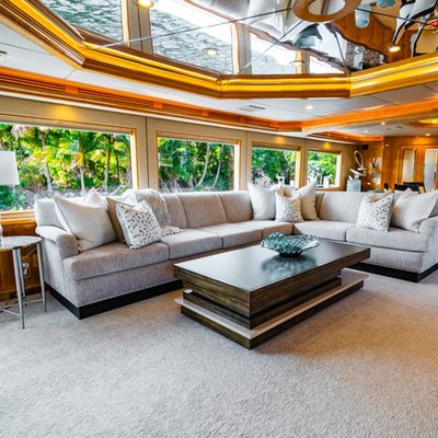 Lone Star Yacht 12