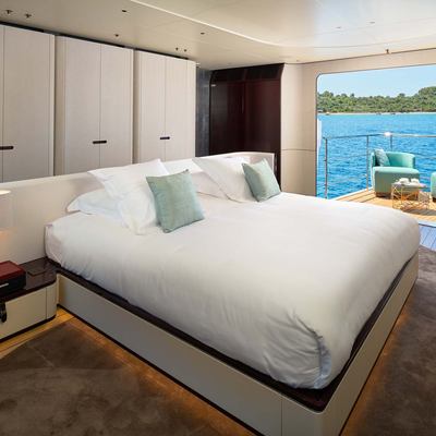 Shifa Yacht 14