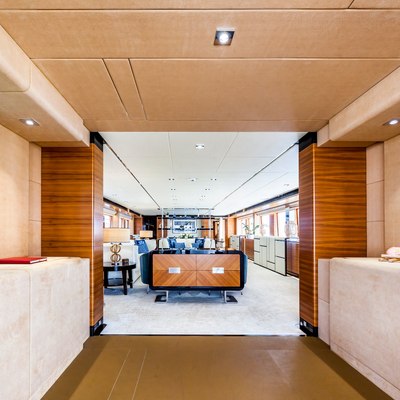 Fan Too Yacht 11