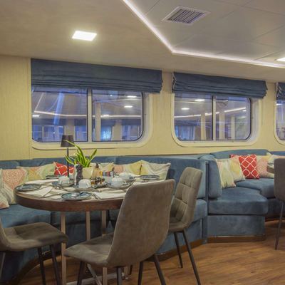 Harmony V Yacht 11
