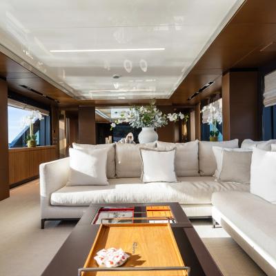 HP6 Yacht 12