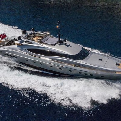 8 person yacht charter