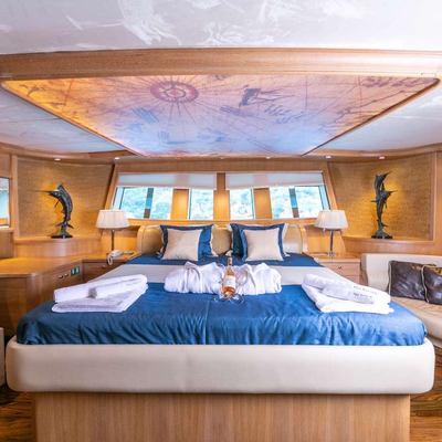 Blue Heaven Yacht 13