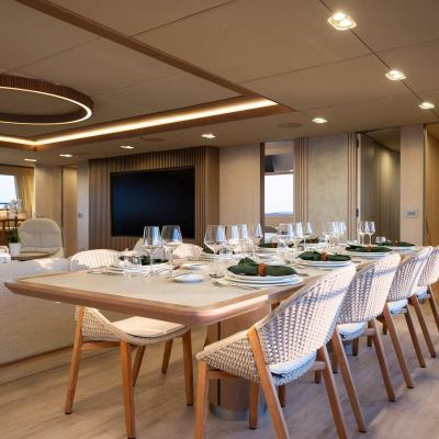 Twilight Yacht 15