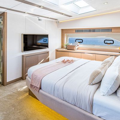 Bluem Yacht 15