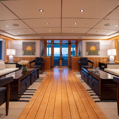 Victoria Del Mar Yacht 14