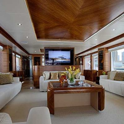 Diam Yacht 11