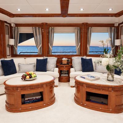 Friendship Yacht 11
