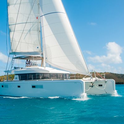 LOTUS Yacht Charter Price - Lagoon Luxury Yacht Charter