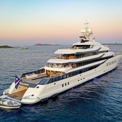 lurssen yacht madsummer