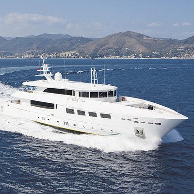 Celia P Yacht 14