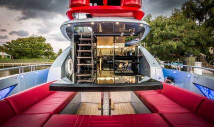 SEXY Yacht Charter Price - Lazzara Luxury Yacht Charter