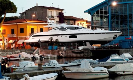 Mangusta 94 Series to Debut in Cannes