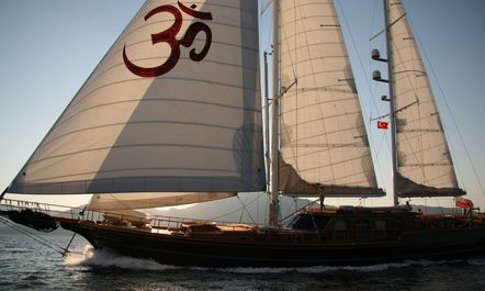 Reduced Rates on S/Y SHANTI
