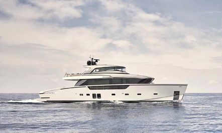 Brand new 27m motor yacht OCEAN SIX joins Mediterranean yacht charter fleet