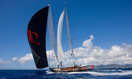 S/Y MARIE Available for Christmas Charter