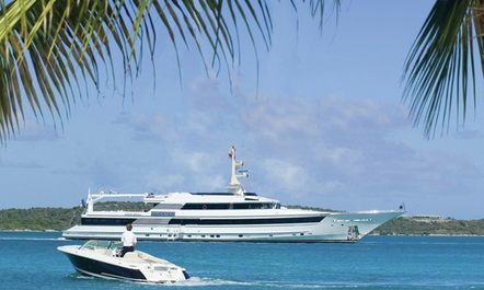 M/Y ISLANDER in the Caribbean and Bahamas