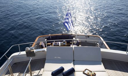 M/Y ‘LIBRA Y’ Offers Scuba Diving Charter In Greece