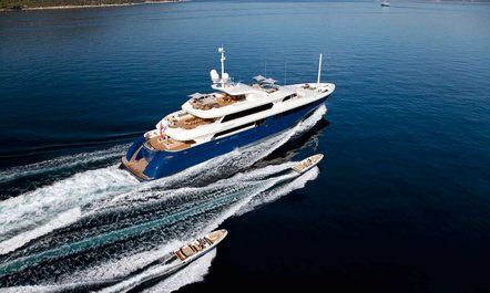 MARY JEAN II Yacht Ready for Winter Charters 