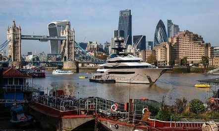 M/Y KISMET Delivered and Spotted in London