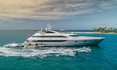 Mediterranean charter special: reduced summer rate for 55m MY Turquoise