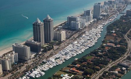 Palm Beach Boat Show Opens Today