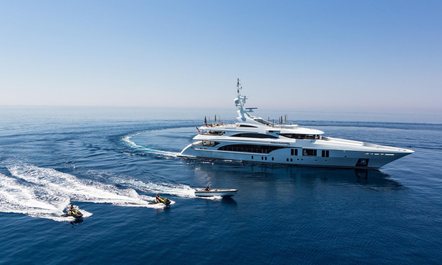Charter Superyacht 'Ocean Paradise' in Monaco