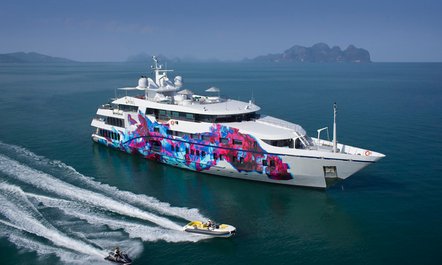 M/Y SALUZI reduces charter rate in South East Asia