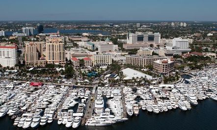Charter Yachts Sign Up For Palm Beach Show