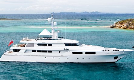 Christmas yacht rental: last chance to charter 49m superyacht TE MANU