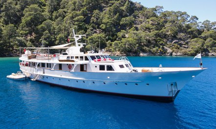 Freshly refitted 35m Feadship motor yacht ALHAMBRA available for West Mediterranean charters