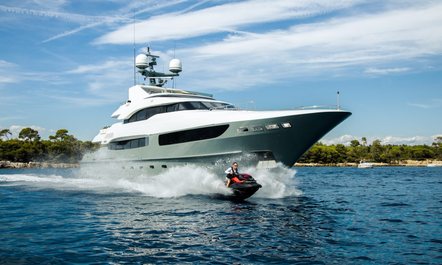 Refit M/Y LEGENDA available to charter for the first time ever