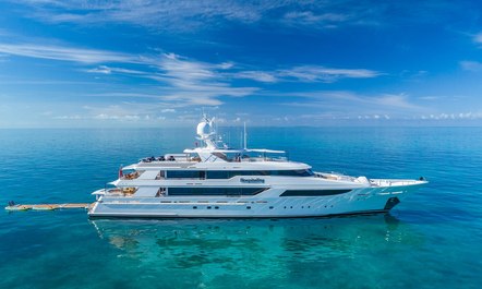 Yacht HOSPITALITY announces special offer for Bahamas yacht charters