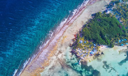 M/Y NOMADA available to charter in Belize this winter