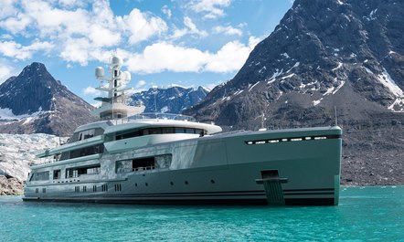 M/Y CLOUDBREAK: escape on a Norway yacht charter